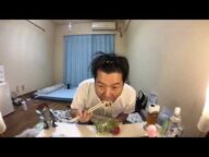 【悲報】金バエ!!灰色の便が出たんだ11月10日